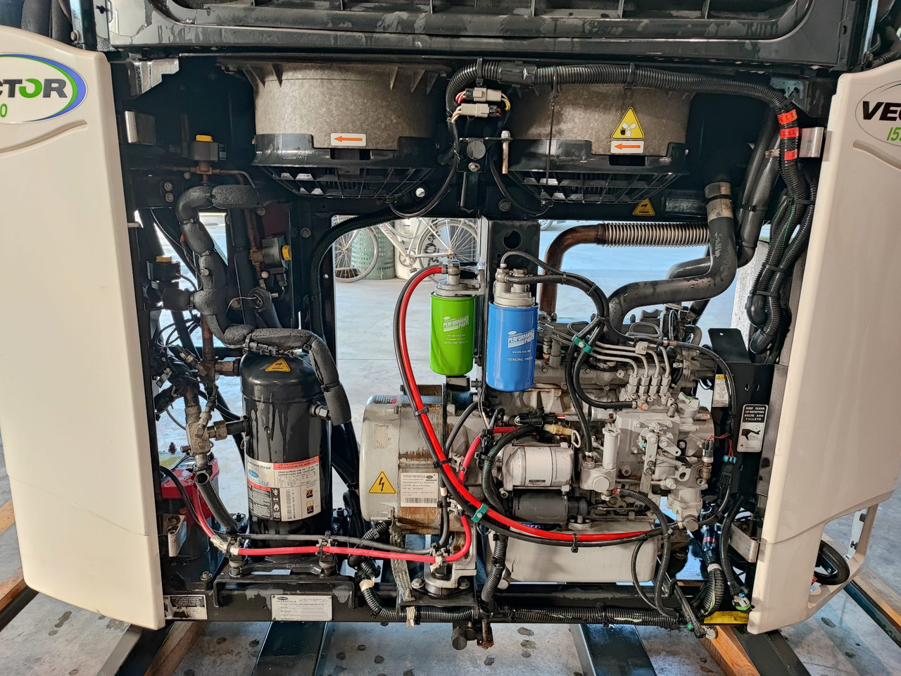 Motore Frigo Carrier Vector 1550 - Njësi frigorifer: foto 4 Motore Frigo Carrier Vector 1550 - Njësi frigorifer: foto 4