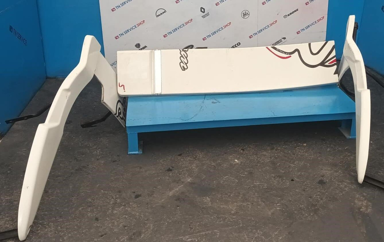 Spoiler Volvo E5 - Aerodinamikë/ Kuadër i drejtimit të tërthortë për Kamioni: foto 1 Spoiler Volvo E5 - Aerodinamikë/ Kuadër i drejtimit të tërthortë për Kamioni: foto 1
