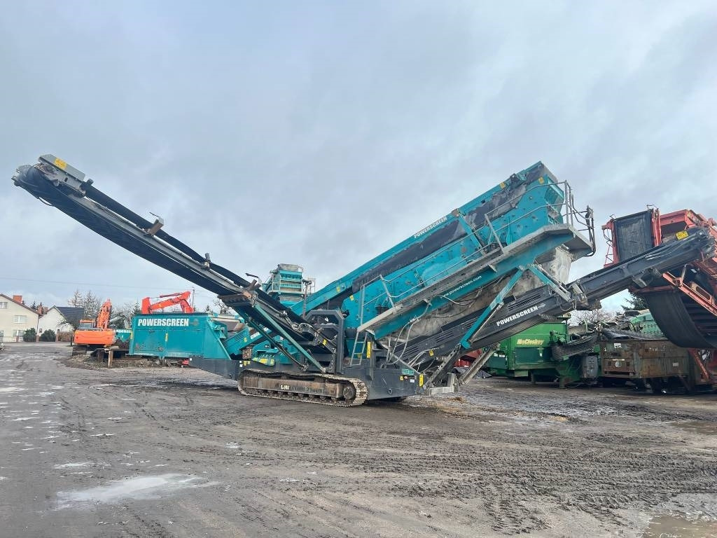 PowerScreen Chieftain 2100X 3D - Makinë sitëse: foto 3 PowerScreen Chieftain 2100X 3D - Makinë sitëse: foto 3