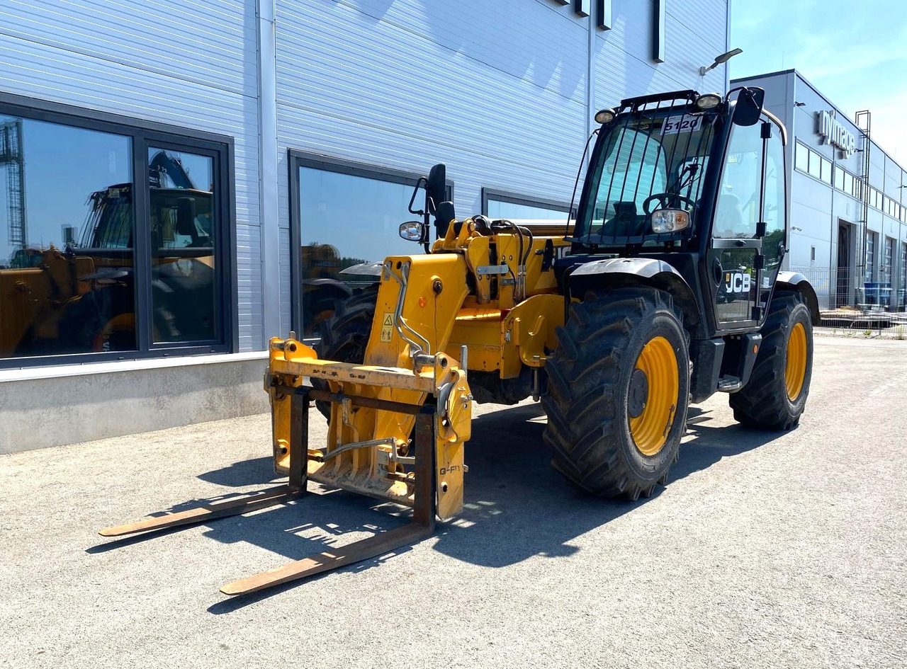 JCB 535-95 - Ekskavator teleskopik: foto 1 JCB 535-95 - Ekskavator teleskopik: foto 1