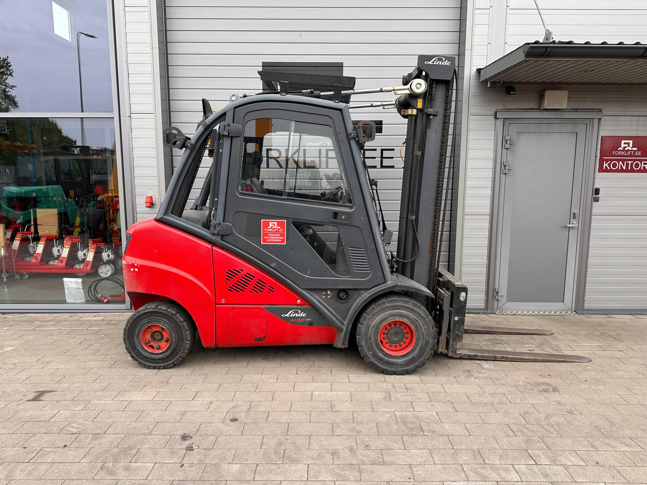 Linde H30D-02 - Pirun më naftë: foto 5 Linde H30D-02 - Pirun më naftë: foto 5