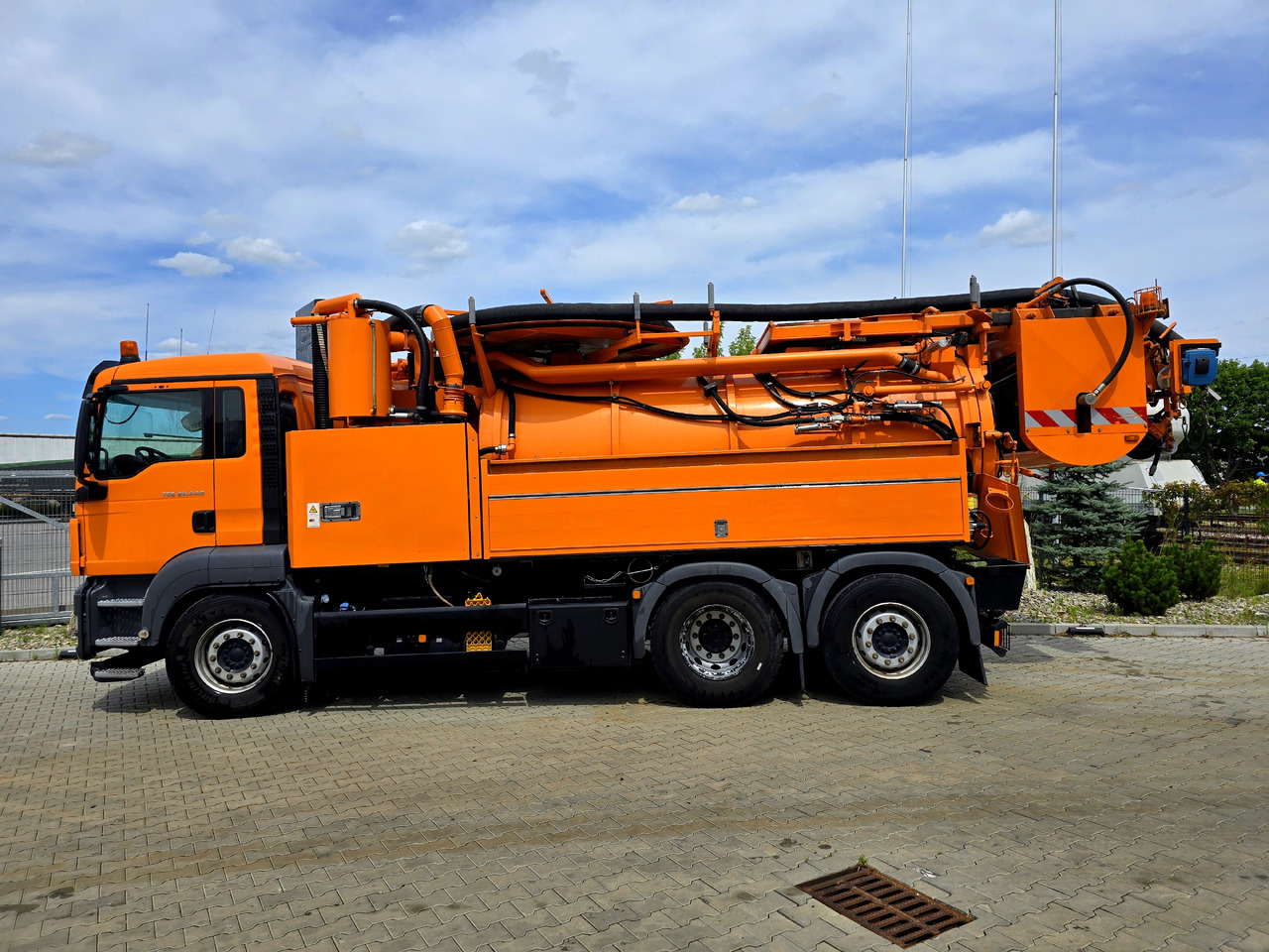 MAN TGS 28.440 - Kamion me vakuum: foto 4 MAN TGS 28.440 - Kamion me vakuum: foto 4