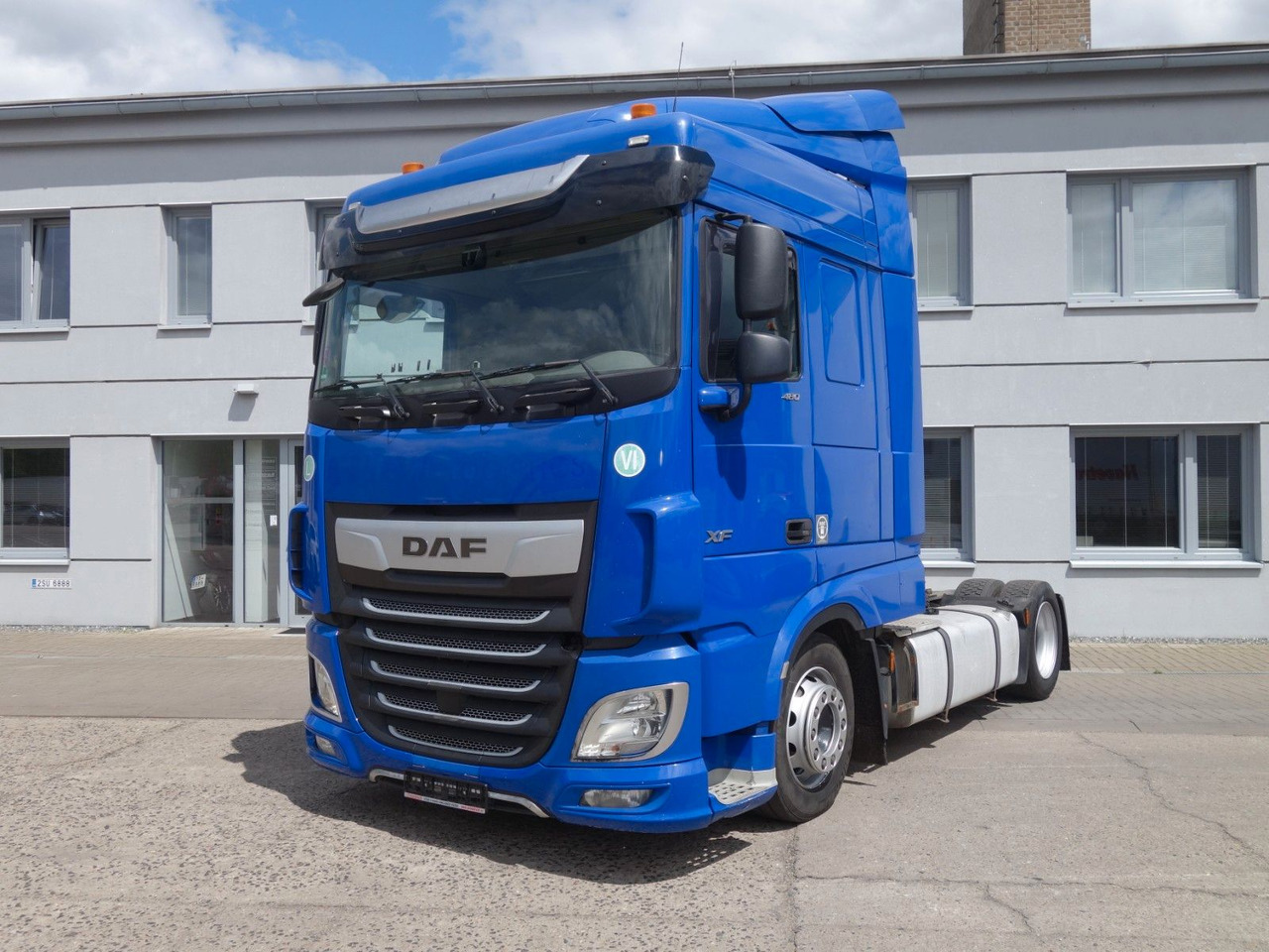 DAF XF 480 LD SC - Gjysmë-kamion: foto 1 DAF XF 480 LD SC - Gjysmë-kamion: foto 1
