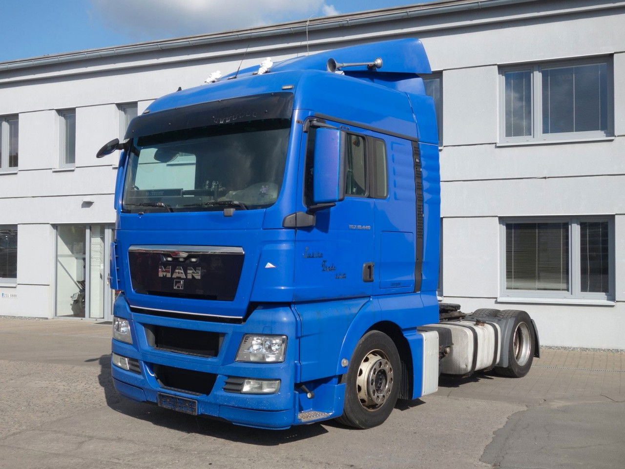 MAN TGX 18.440 XLX EEV LD - Gjysmë-kamion: foto 2 MAN TGX 18.440 XLX EEV LD - Gjysmë-kamion: foto 2