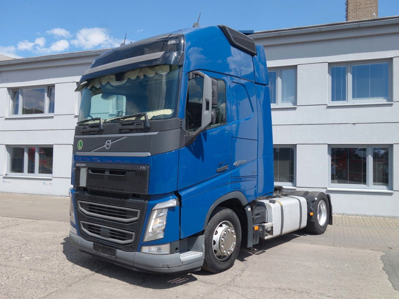 Volvo FH 460 XL, Navi, I-Park Cool, ,TOP Truck - Gjysmë-kamion: foto 2 Volvo FH 460 XL, Navi, I-Park Cool, ,TOP Truck - Gjysmë-kamion: foto 2