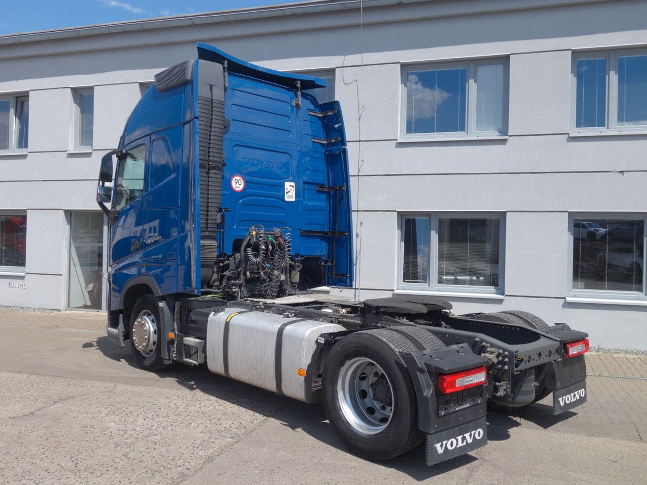Volvo FH 460 XL, Navi, I-Park Cool, ,TOP Truck - Gjysmë-kamion: foto 4 Volvo FH 460 XL, Navi, I-Park Cool, ,TOP Truck - Gjysmë-kamion: foto 4