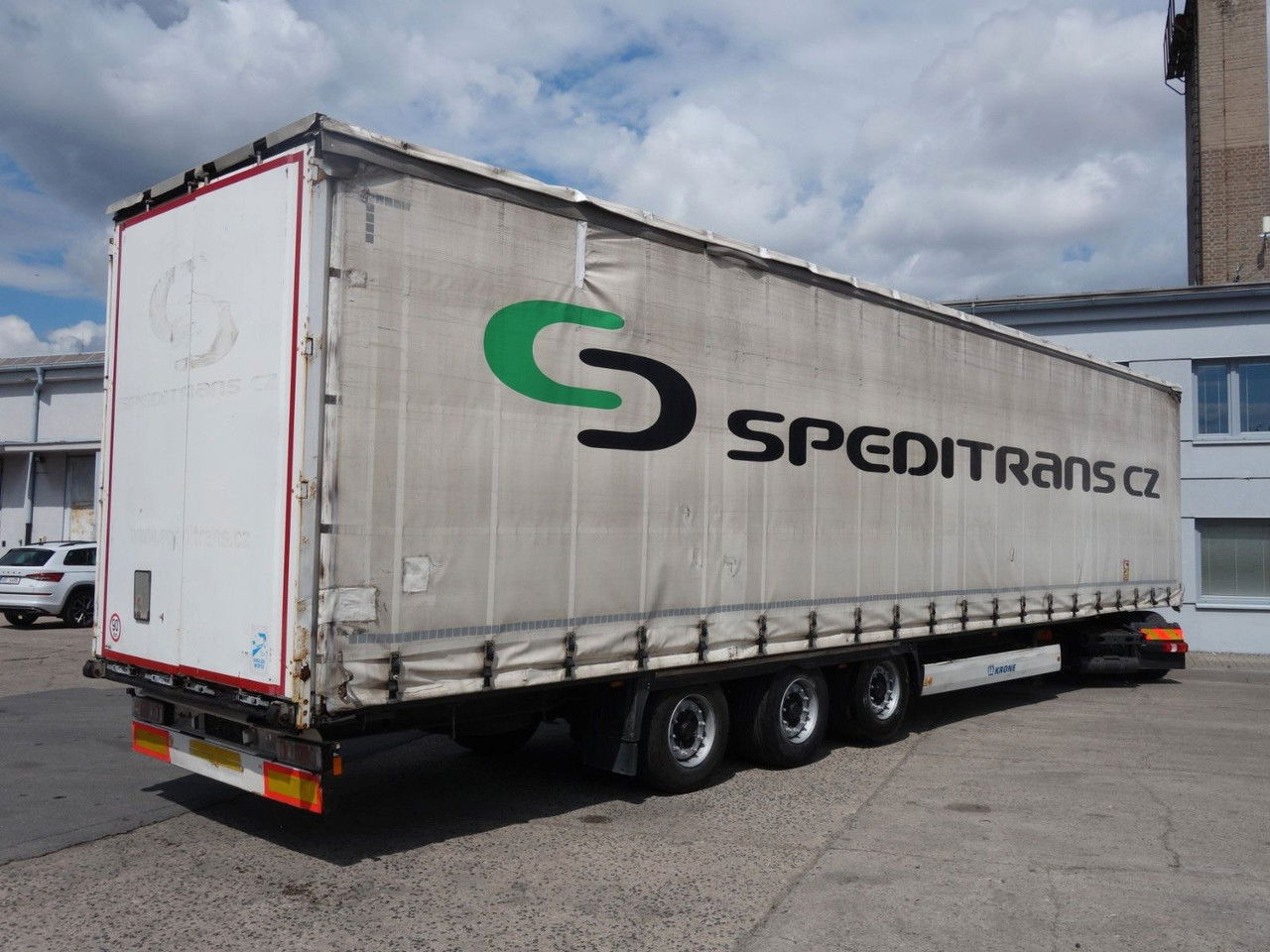 Krone SD Mega, Liftachse, XL - Gjysmë rimorkio me tendë: foto 4 Krone SD Mega, Liftachse, XL - Gjysmë rimorkio me tendë: foto 4