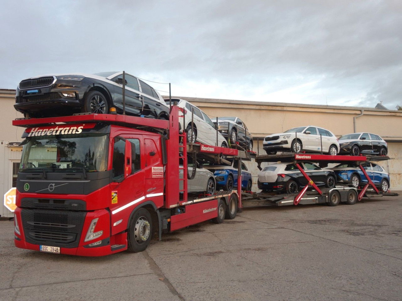 Volvo FM 13 460 6x2 Kässbohrer Metago - Supertrans - Autotransportues: foto 2 Volvo FM 13 460 6x2 Kässbohrer Metago - Supertrans - Autotransportues: foto 2