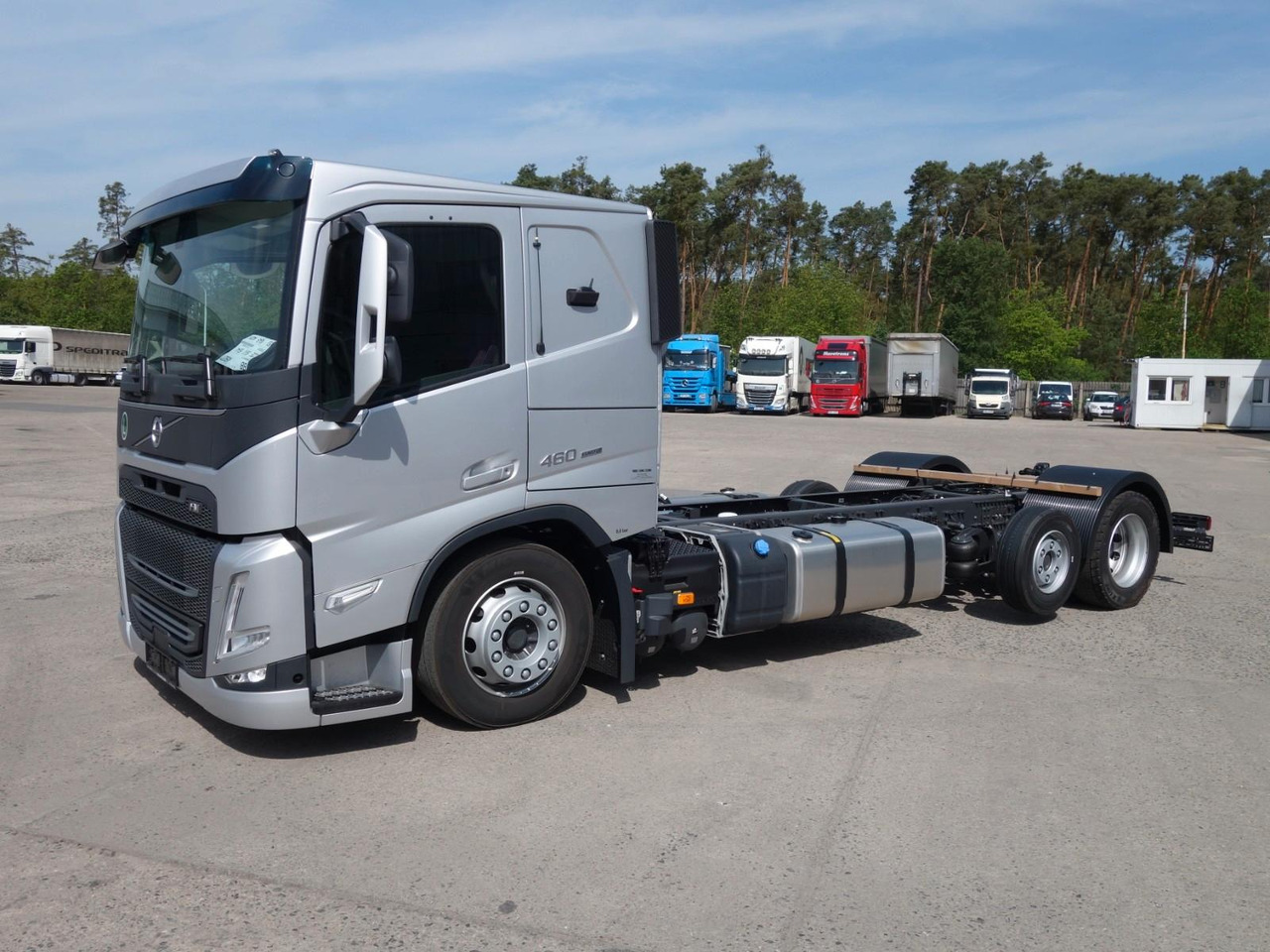 Volvo FM13 460 6x2 Neue RTO , Kassbohrer, Rolfo, Rimo - Kamion kabinë-shasi: foto 2 Volvo FM13 460 6x2 Neue RTO , Kassbohrer, Rolfo, Rimo - Kamion kabinë-shasi: foto 2