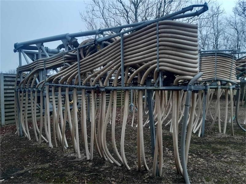 AP 24 meter  - Cisternë pleh i lëngshëm: foto 2 AP 24 meter  - Cisternë pleh i lëngshëm: foto 2