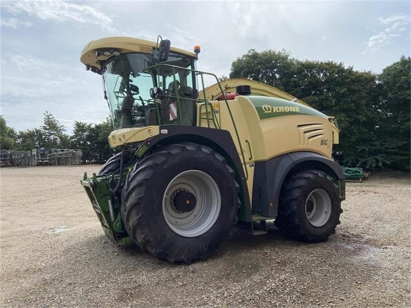 Krone Big X 630 m. Easyflow S380 & Easycollect 900 - Korrëse foragjere: foto 1 Krone Big X 630 m. Easyflow S380 & Easycollect 900 - Korrëse foragjere: foto 1