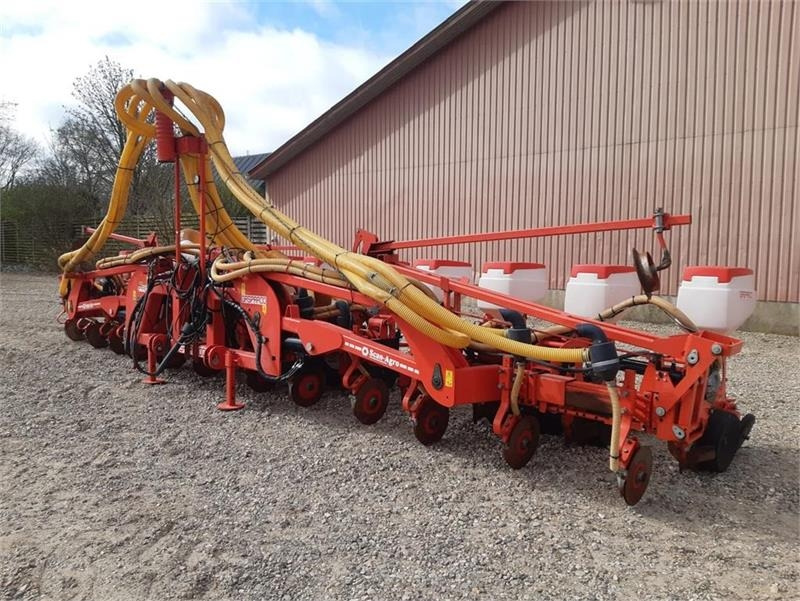 Maschio Gaspardo Manta XL 12 rk med PA1 fronttank - Mbjellëse në radhë: foto 4 Maschio Gaspardo Manta XL 12 rk med PA1 fronttank - Mbjellëse në radhë: foto 4