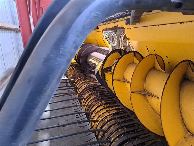 New Holland 283 Græs pick-up - Barkthyese: foto 5 New Holland 283 Græs pick-up - Barkthyese: foto 5