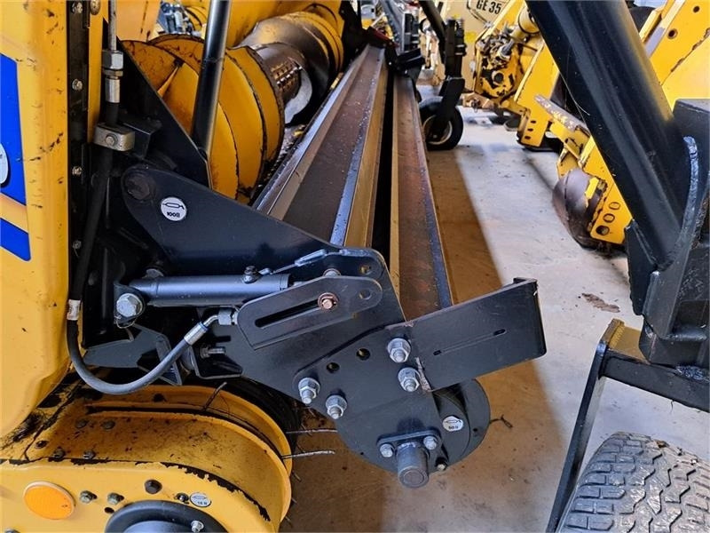 New Holland 283 Header - Barkthyese: foto 4 New Holland 283 Header - Barkthyese: foto 4