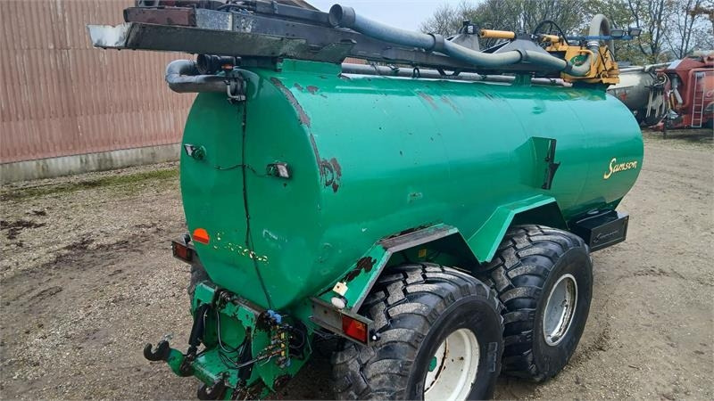 Samson PG20 - Cisternë pleh i lëngshëm: foto 3 Samson PG20 - Cisternë pleh i lëngshëm: foto 3