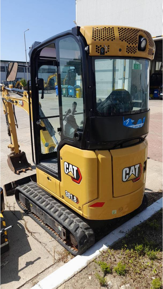 CAT 301.8-05 - Ekskavator me zinxhirë: foto 4 CAT 301.8-05 - Ekskavator me zinxhirë: foto 4