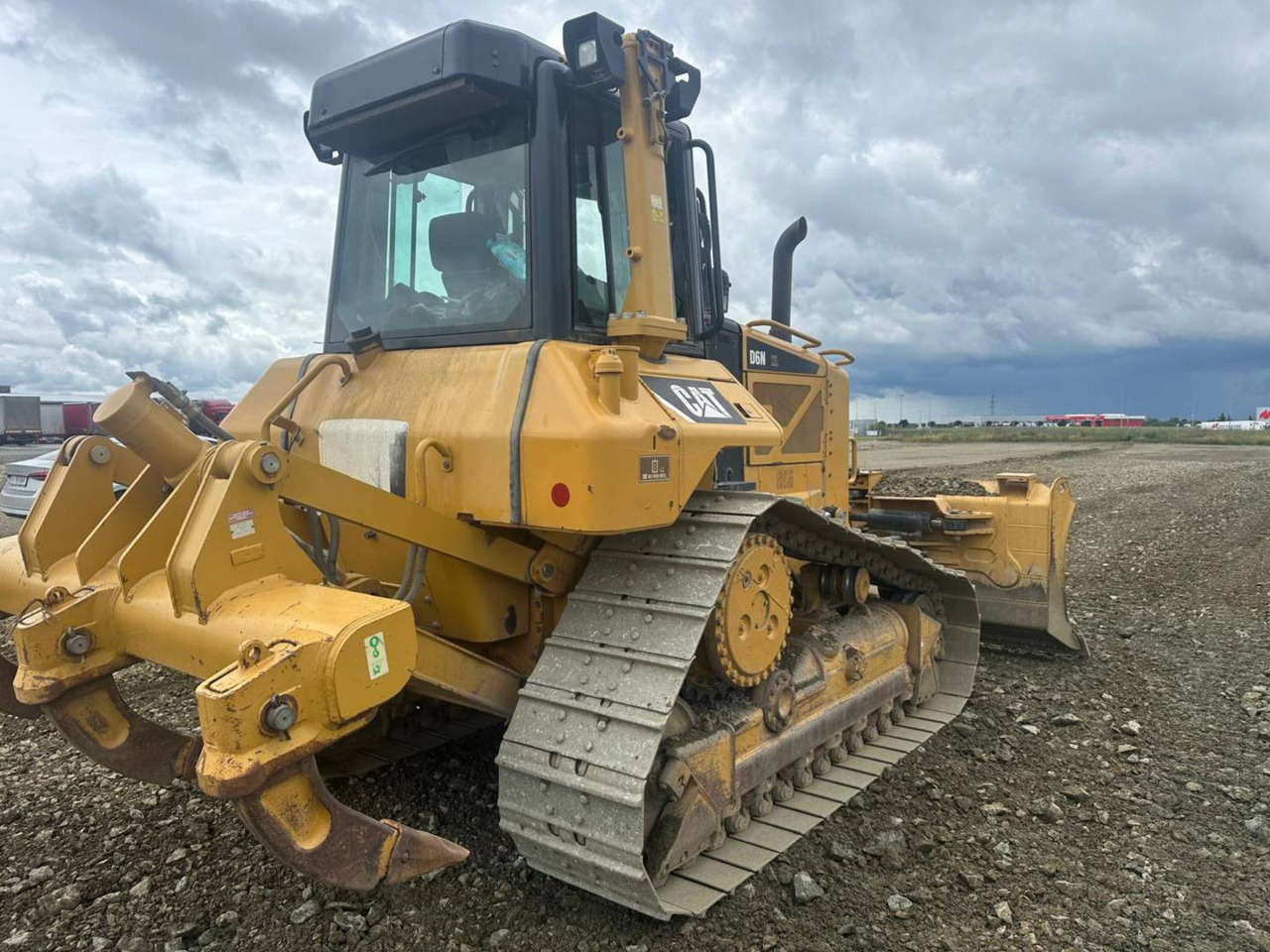 CAT D6NXL - Buldozer: foto 3 CAT D6NXL - Buldozer: foto 3