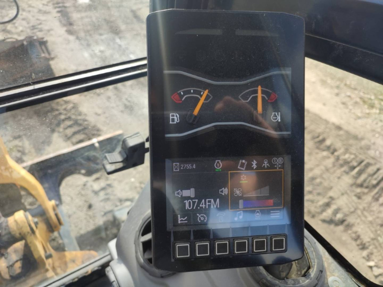 CAT 301.8 - Ekskavator me zinxhirë: foto 2 CAT 301.8 - Ekskavator me zinxhirë: foto 2