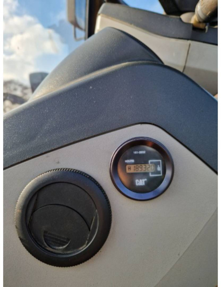 CAT 432E - Fadromë me shkarkim nga prapa: foto 5 CAT 432E - Fadromë me shkarkim nga prapa: foto 5