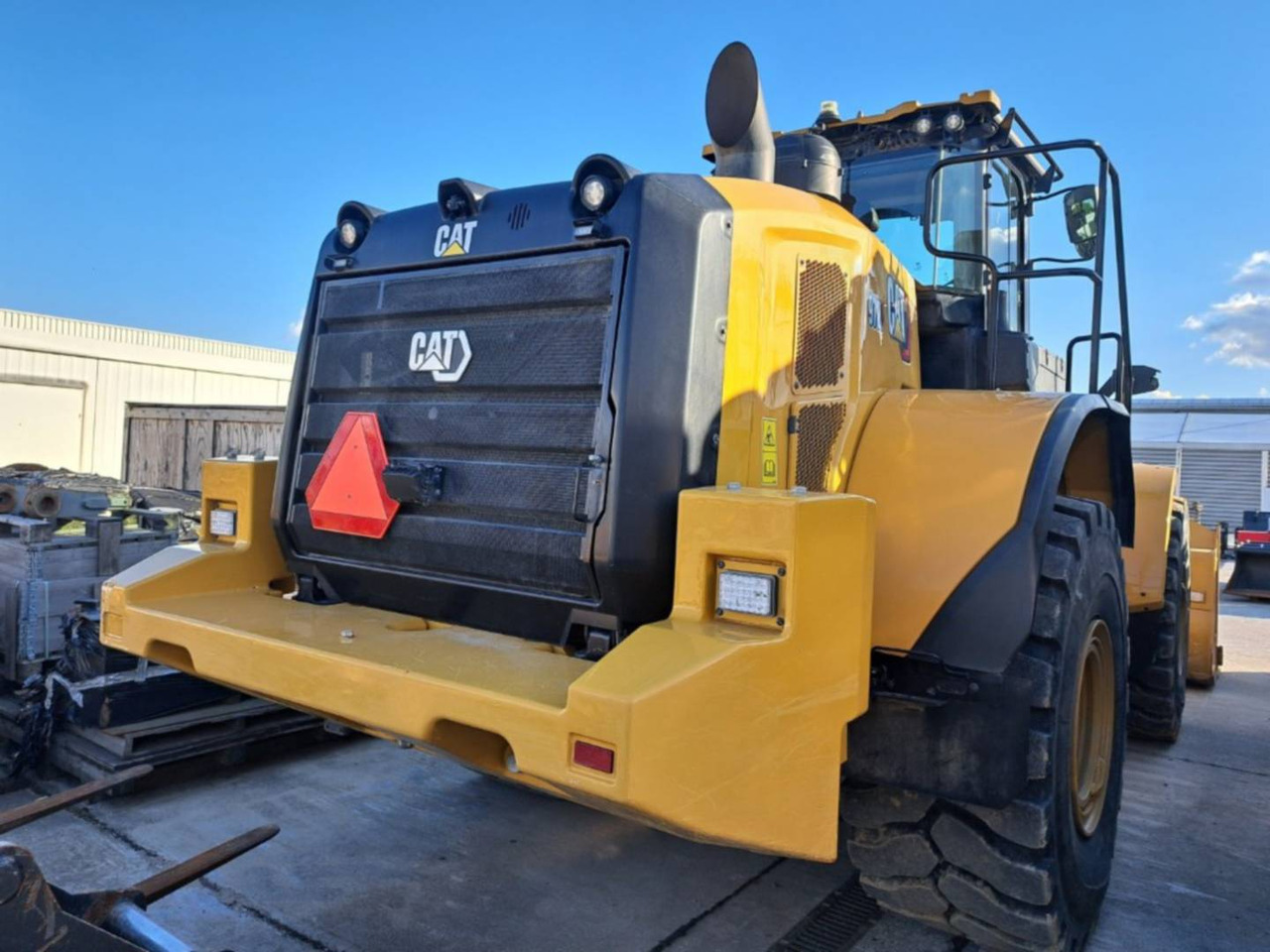 CAT 972 - Fadrom me goma: foto 3 CAT 972 - Fadrom me goma: foto 3