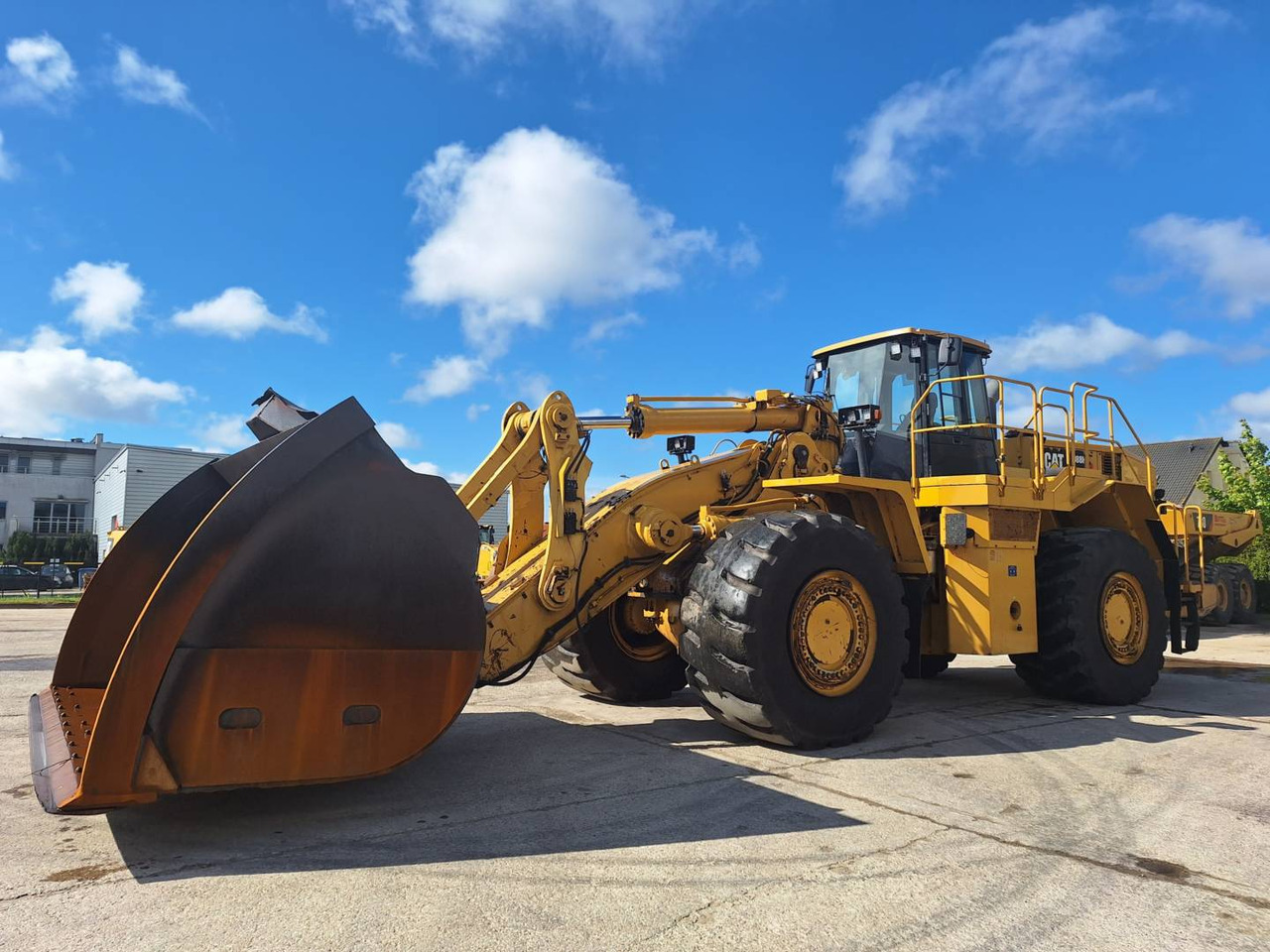CAT 988H - Fadrom me goma: foto 1 CAT 988H - Fadrom me goma: foto 1