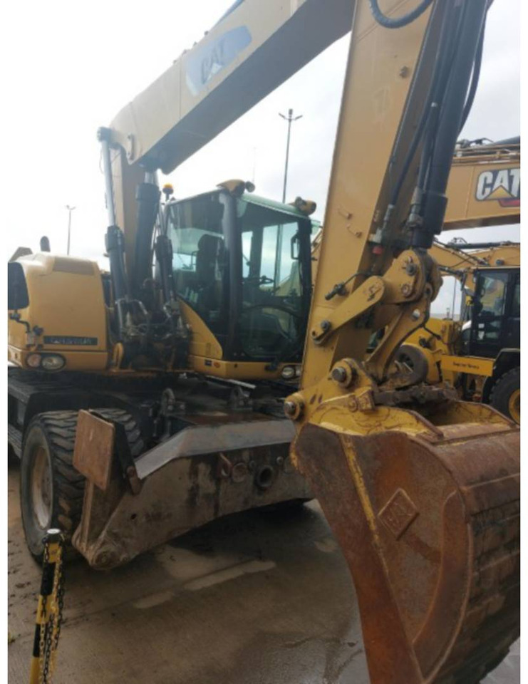 CAT M315D - Ekskavator me goma: foto 2 CAT M315D - Ekskavator me goma: foto 2