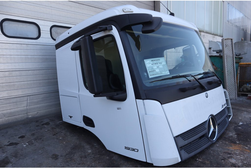 Mercedes-Benz AROCS L-CAB STREAMSPACE 2.3 96082015921314 - Kabina dhe interier për Kamioni: foto 3 Mercedes-Benz AROCS L-CAB STREAMSPACE 2.3 96082015921314 - Kabina dhe interier për Kamioni: foto 3
