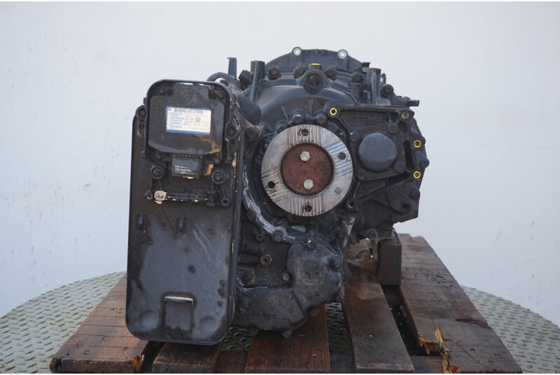 ZF 12AS2131DD + INT3 - Kutia e marsheve për Kamioni: foto 4 ZF 12AS2131DD + INT3 - Kutia e marsheve për Kamioni: foto 4