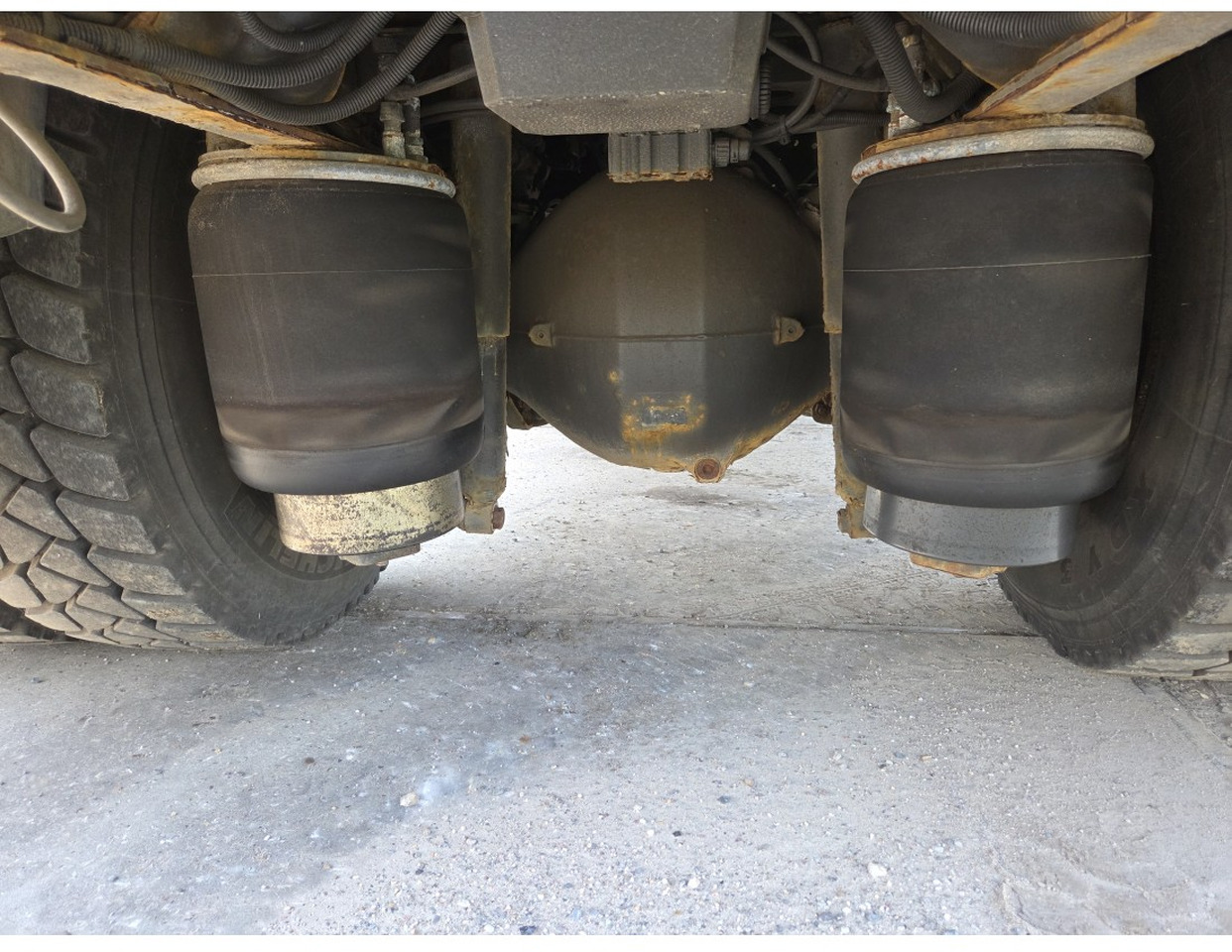 Kamion vetëshkarkues Renault Premium 300 4x2 Tipper Gritter Manual Gearbox Mechanical pump Pomp: foto 8