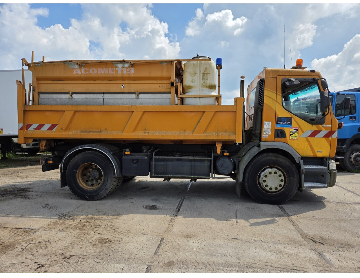 Renault Premium 300 4x2 Tipper Gritter Manual Gearbox Mechanical pump Pomp - Kamion vetëshkarkues: foto 5 Renault Premium 300 4x2 Tipper Gritter Manual Gearbox Mechanical pump Pomp - Kamion vetëshkarkues: foto 5