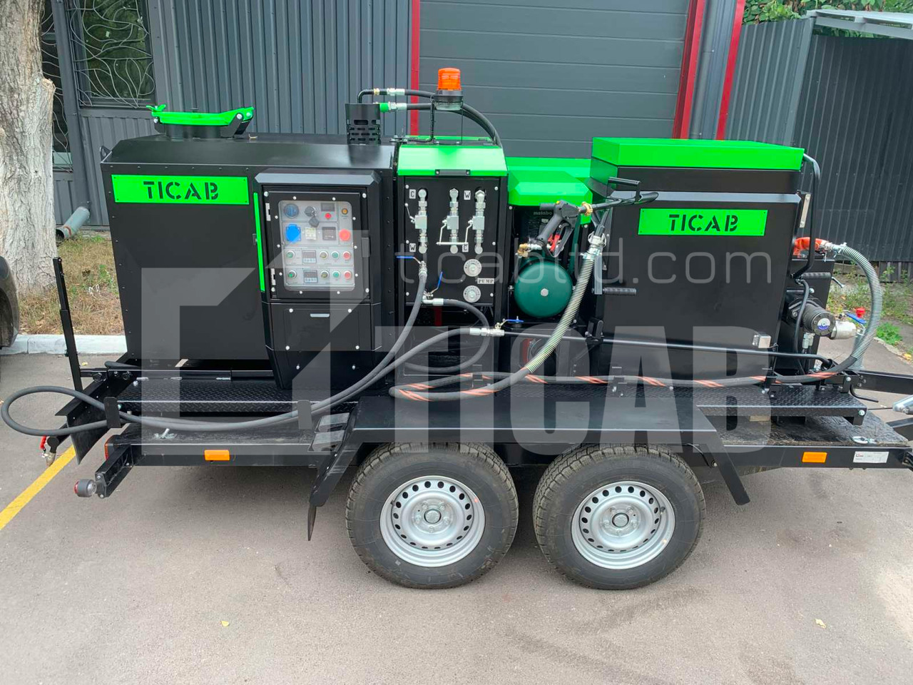 TICAB New Bitumen Combo Machine, Asphalt Crack Sealer, Asphalt Distributor, Manufacturer, - Autobitumatrice: foto 1 TICAB New Bitumen Combo Machine, Asphalt Crack Sealer, Asphalt Distributor, Manufacturer, - Autobitumatrice: foto 1
