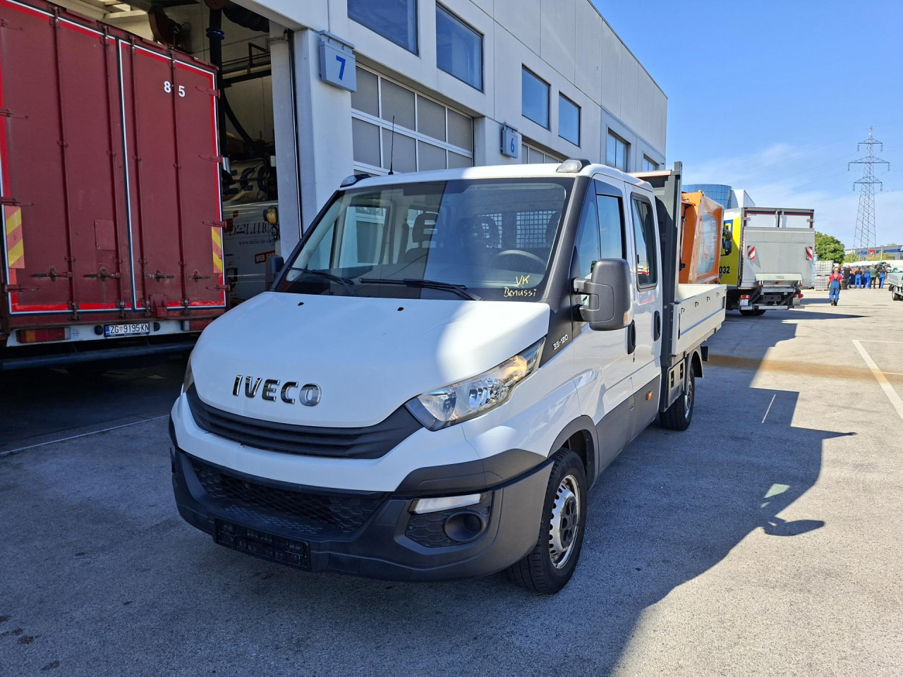 IVECO Daily 35S12 - Furgon, Kamioncine dopio kabinë: foto 1 IVECO Daily 35S12 - Furgon, Kamioncine dopio kabinë: foto 1