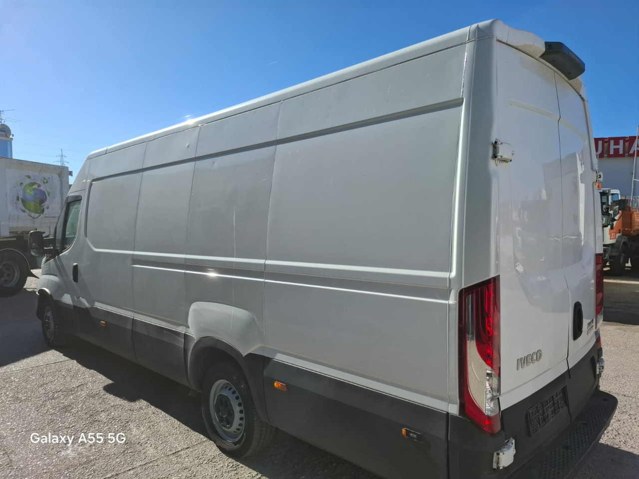 IVECO Daily 35S16V - Furgon pasagjerësh: foto 3 IVECO Daily 35S16V - Furgon pasagjerësh: foto 3