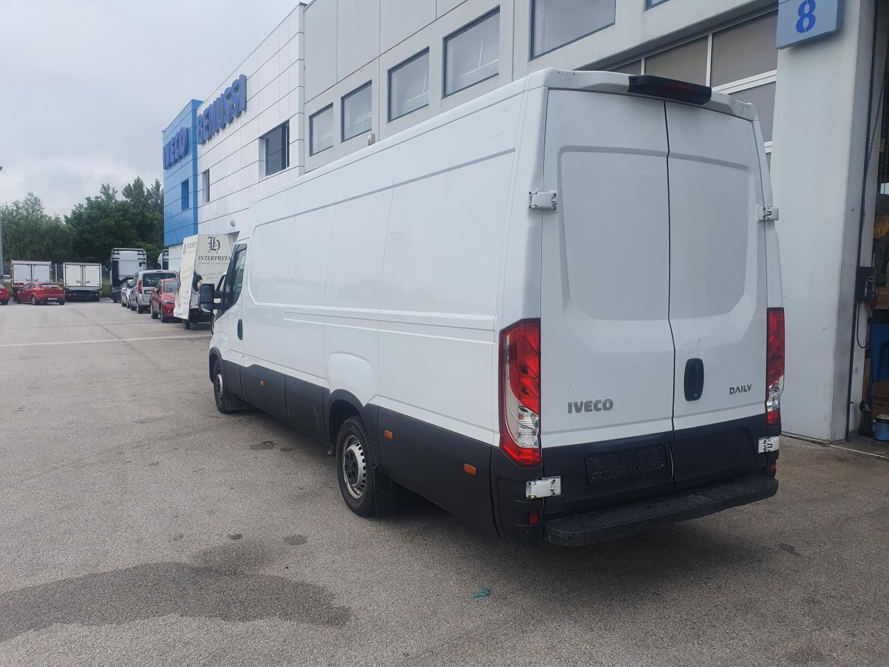 IVECO Daily 35S16V - Furgon pasagjerësh: foto 3 IVECO Daily 35S16V - Furgon pasagjerësh: foto 3