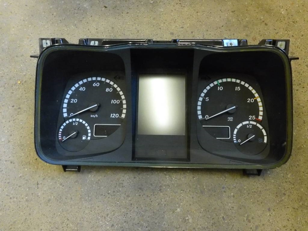 Mercedes-Benz Actros mätarhus, A 011 446 76 21 - Sistemi elektrik për Kamioni: foto 1 Mercedes-Benz Actros mätarhus, A 011 446 76 21 - Sistemi elektrik për Kamioni: foto 1