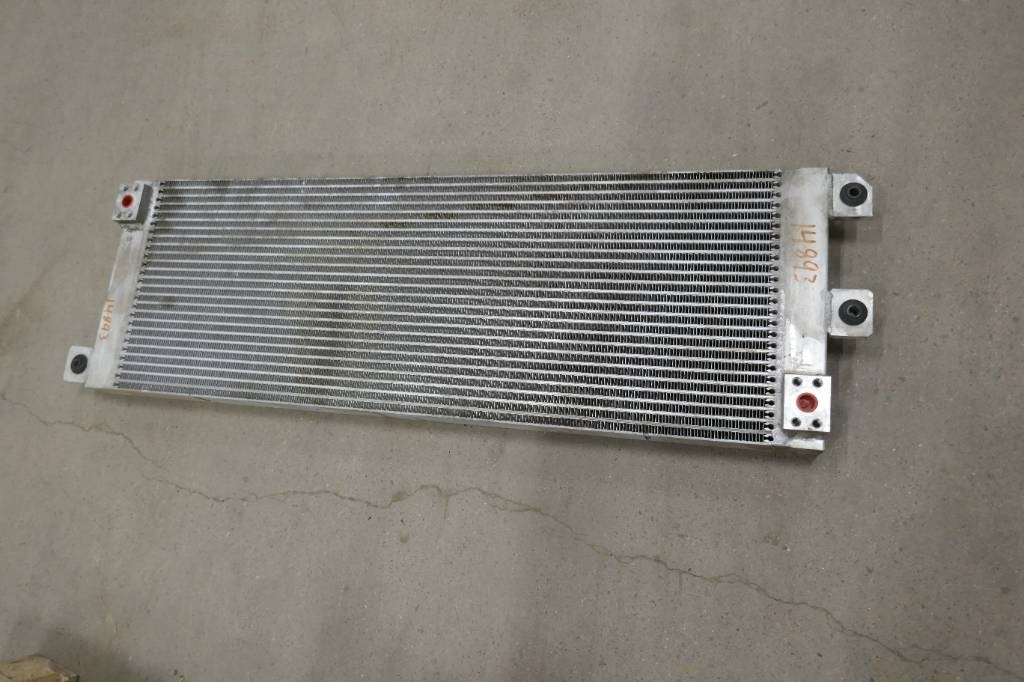 Volvo L180 HL kylare hydraulolja voe17225034 - Radiatori për Makineri ndërtimi: foto 1 Volvo L180 HL kylare hydraulolja voe17225034 - Radiatori për Makineri ndërtimi: foto 1