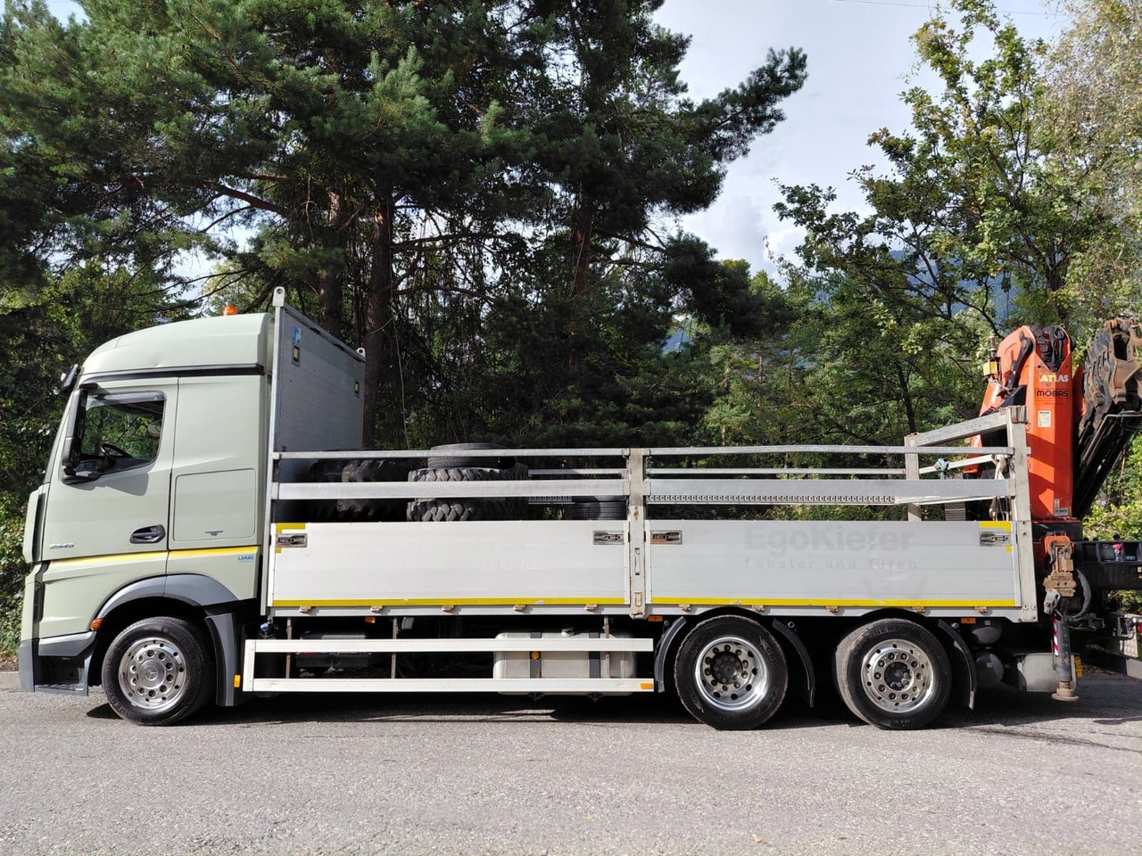 Mercedes-Benz Actros 2545 6x2, E6, Retarder, Effer 265/6S - Kamion me vinç: foto 3 Mercedes-Benz Actros 2545 6x2, E6, Retarder, Effer 265/6S - Kamion me vinç: foto 3