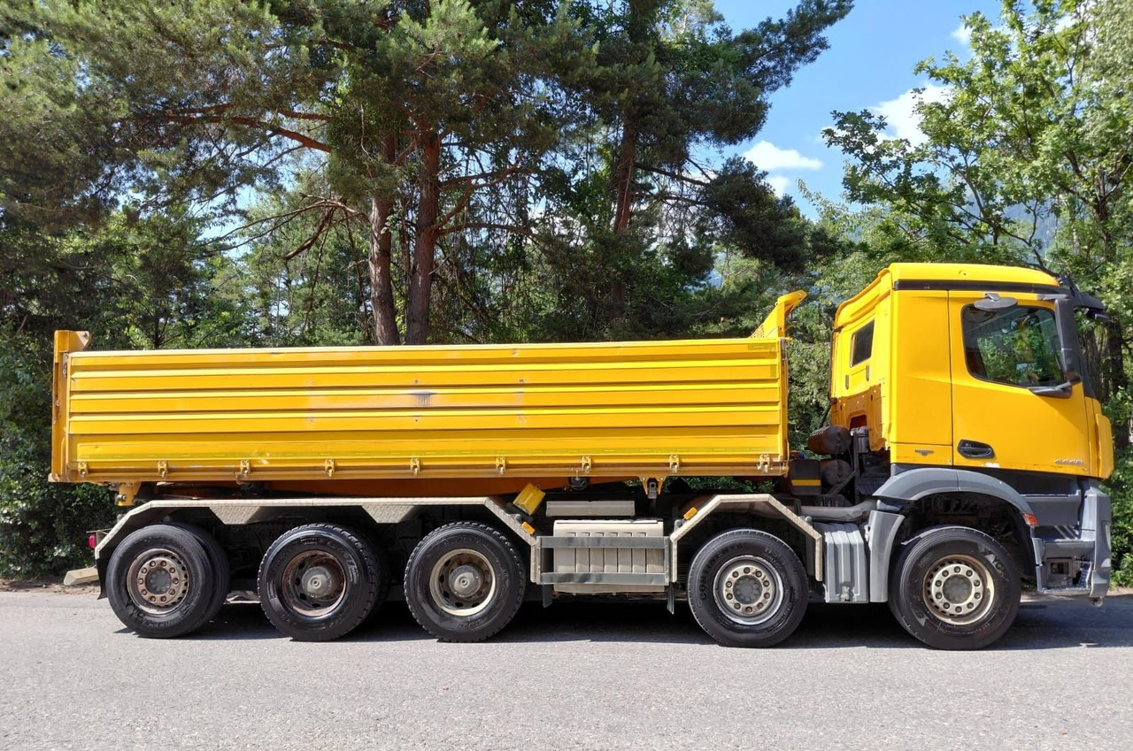 Mercedes-Benz Arocs 4448 10x4,E6,Schwarzmueller Kipper, Retard - Kamion vetëshkarkues: foto 4 Mercedes-Benz Arocs 4448 10x4,E6,Schwarzmueller Kipper, Retard - Kamion vetëshkarkues: foto 4