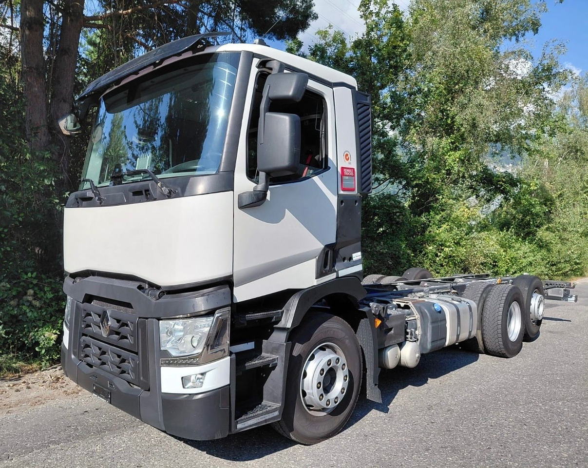 Renault T460 6x2, E6, Fahrgestell - Kamion kabinë-shasi: foto 1 Renault T460 6x2, E6, Fahrgestell - Kamion kabinë-shasi: foto 1