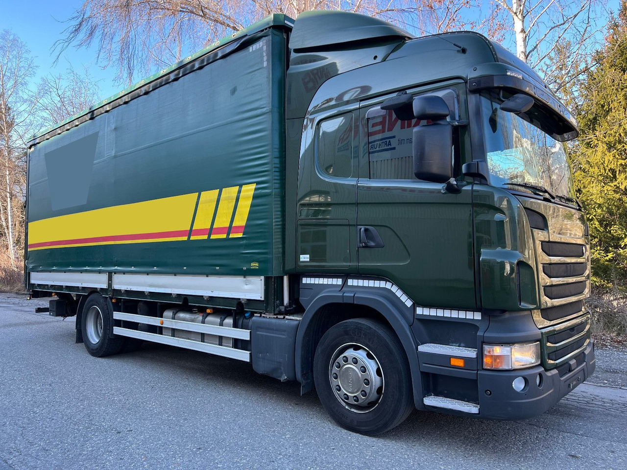 Scania R440 4x2, Euro 6, Ladebordwand, Retarder - Kamion me tendë: foto 1 Scania R440 4x2, Euro 6, Ladebordwand, Retarder - Kamion me tendë: foto 1