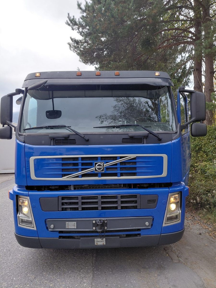 Volvo FM440 4x2, Euro 5, Kipper - Kamion vetëshkarkues: foto 3 Volvo FM440 4x2, Euro 5, Kipper - Kamion vetëshkarkues: foto 3