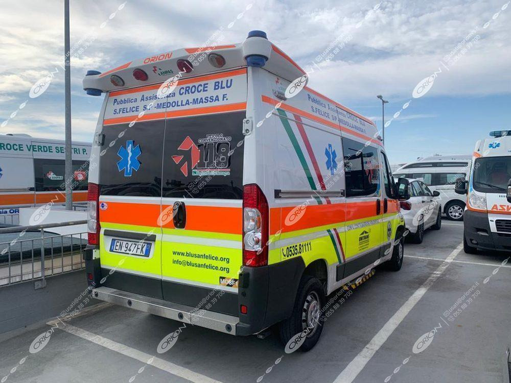 ORION FIAT 250 DUCATO - Ambulancë: foto 2 ORION FIAT 250 DUCATO - Ambulancë: foto 2