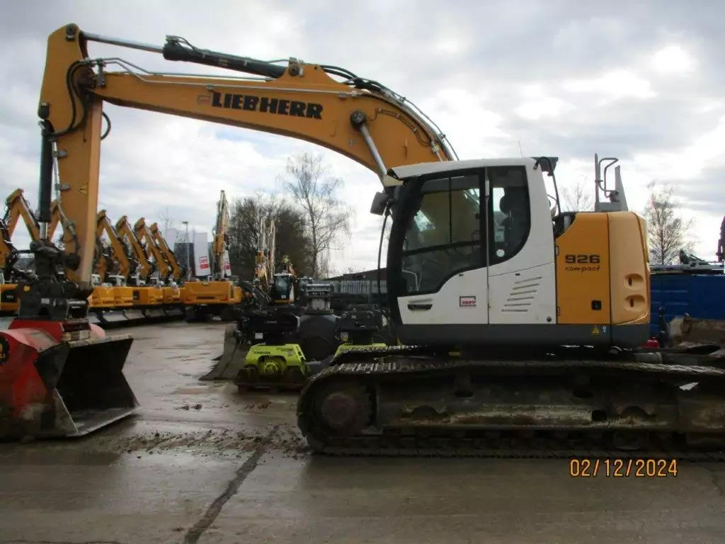 2015 Liebherr R 926 Compact - Ekskavator me zinxhirë: foto 3 2015 Liebherr R 926 Compact - Ekskavator me zinxhirë: foto 3