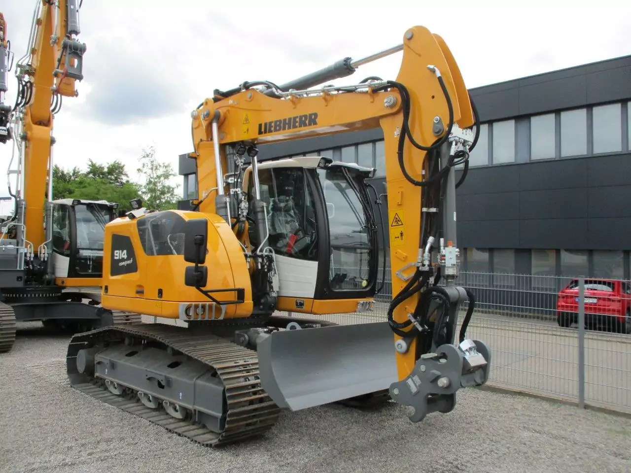 2023 Liebherr R 914 Compact G6.1-D - Ekskavator me zinxhirë: foto 2 2023 Liebherr R 914 Compact G6.1-D - Ekskavator me zinxhirë: foto 2