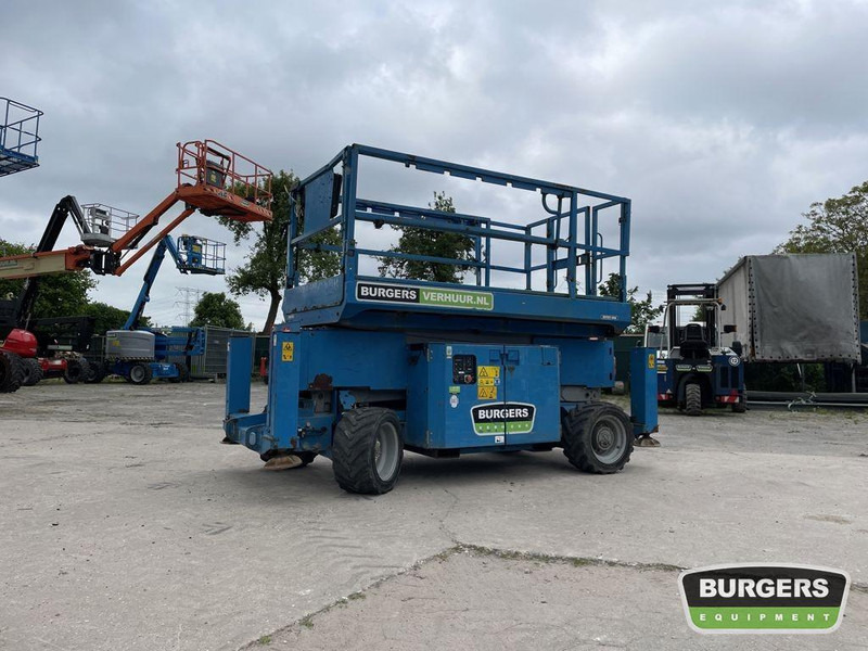 Genie GS-3369 RT - Ngritës gërshërë: foto 4 Genie GS-3369 RT - Ngritës gërshërë: foto 4