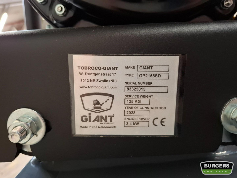 Giant GP2158SD - Pllakë vibratori: foto 3 Giant GP2158SD - Pllakë vibratori: foto 3