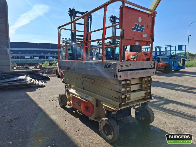 JLG 3246ES - Ngritës gërshërë: foto 2 JLG 3246ES - Ngritës gërshërë: foto 2