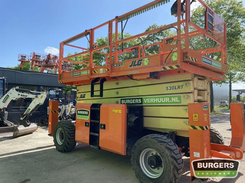 JLG 530LRT - Ngritës gërshërë: foto 4 JLG 530LRT - Ngritës gërshërë: foto 4