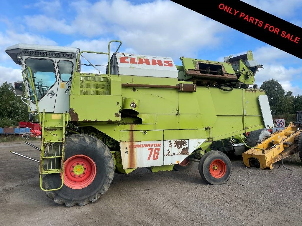 Claas Dominator 76 dismantled: only spare parts - Autokombajnë: foto 1 Claas Dominator 76 dismantled: only spare parts - Autokombajnë: foto 1