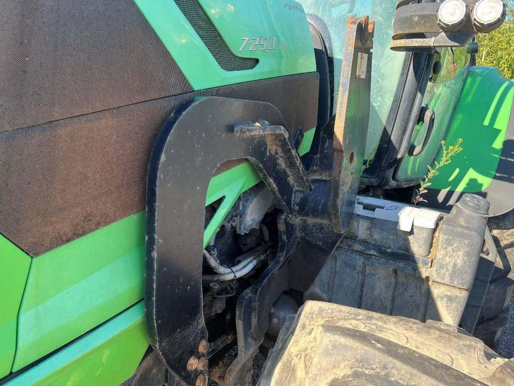 Lastarfäste Quicke Ålö Trima till Deutz 7250 TTV - Bashkues i shpejtë: foto 1 Lastarfäste Quicke Ålö Trima till Deutz 7250 TTV - Bashkues i shpejtë: foto 1